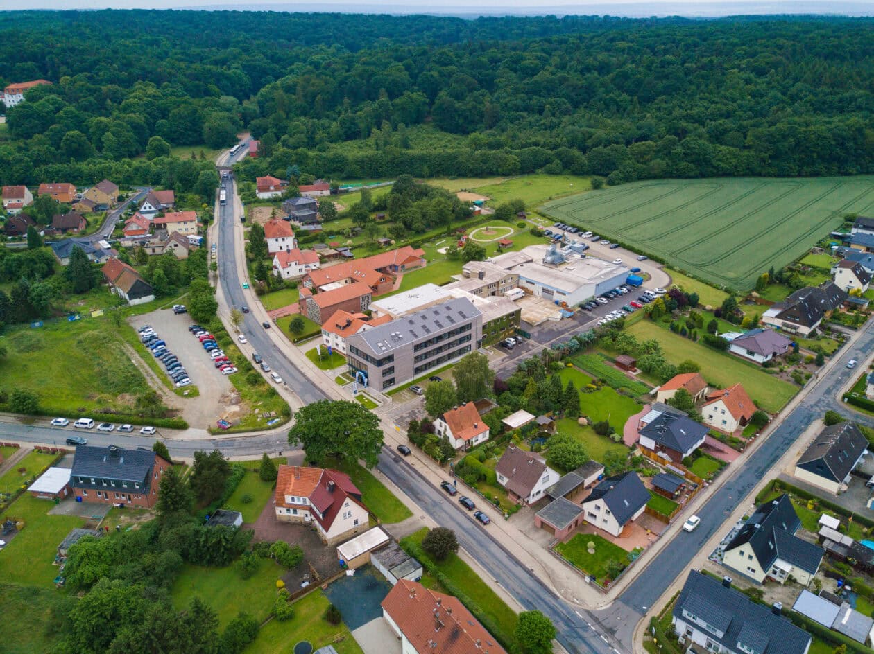 Luftaufnahme vom Sport-Thieme Neubau in Grasleben