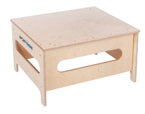Sport-Thieme Holzplattform mit Griffausschnitten, ideal für Turn- und Bewegungsspiele.